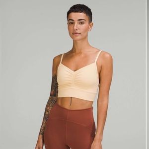 Lululemon Nulu Front Gather Yoga Bra size 4 worn once!!!